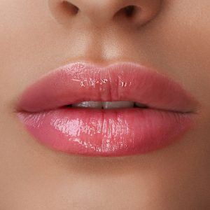 Semi-Permanent Makeup – Lip Blush